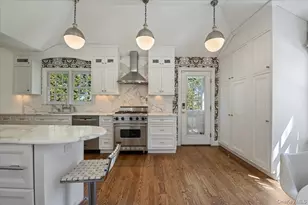 516 Centre Island Rd, Centre Island, NY 11771 - Photo 19