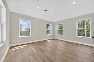 15 Ridge Dr, Port Washington, NY 11050 - Photo 31