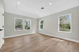 15 Ridge Dr, Port Washington, NY 11050 - Photo 29