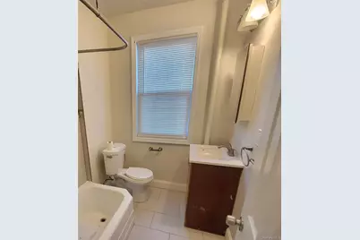 607 S 5th Avenue #2nd Flr Duplex, Mount Vernon, NY 10550 - Photo 7