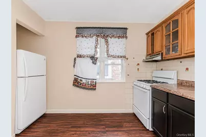 3360 Holland Avenue, Bronx, NY 10467 - Photo 5