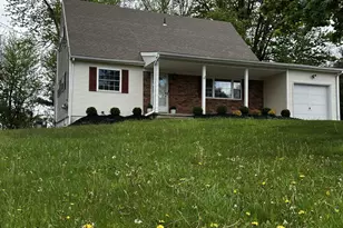 22 Wedgewood Dr, Goshen, NY 10924 - Photo 3