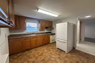 12 Smith St, Glen Cove, NY 11542 - Photo 3