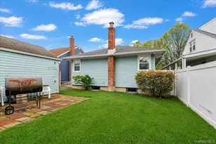 351 Maple Ave, Uniondale, NY 11553 - Photo 25