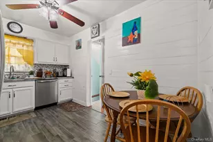 351 Maple Ave, Uniondale, NY 11553 - Photo 13