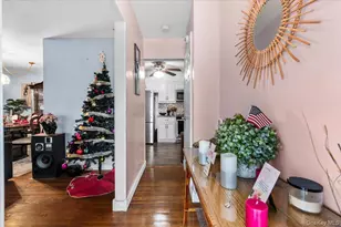 351 Maple Ave, Uniondale, NY 11553 - Photo 3