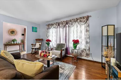 351 Maple Avenue, Uniondale, NY 11553 - Photo 7
