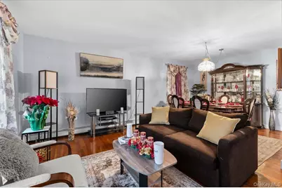 351 Maple Avenue, Uniondale, NY 11553 - Photo 5