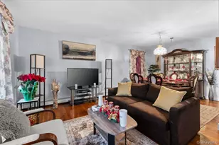 351 Maple Ave, Uniondale, NY 11553 - Photo 5