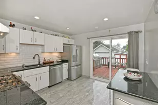 3076 Roxbury Rd, Oceanside, NY 11572 - Photo 17