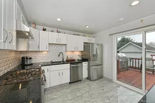 3076 Roxbury Rd, Oceanside, NY 11572 - Photo 13