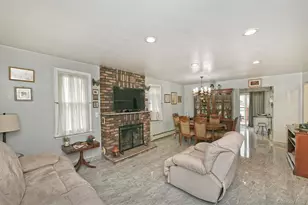 3076 Roxbury Rd, Oceanside, NY 11572 - Photo 7