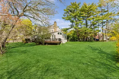 1360 Boxwood Drive W, Hewlett, NY 11557 - Photo 29
