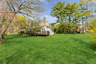 1360 Boxwood Dr W, Hewlett, NY 11557 - Photo 29