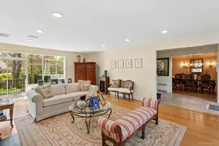 1360 Boxwood Dr W, Hewlett, NY 11557 - Photo 7