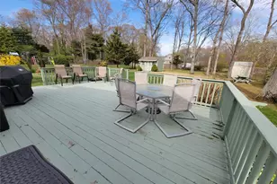 59 Lumur Dr, Sayville, NY 11782 - Photo 33