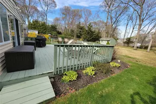 59 Lumur Dr, Sayville, NY 11782 - Photo 31