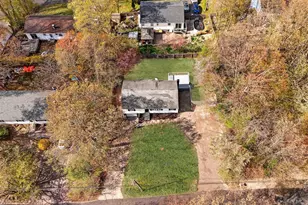 65 Maple Ln, Medford, NY 11763 - Photo 31