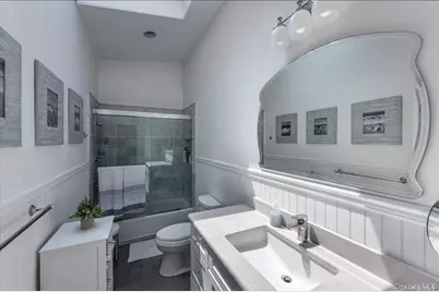 13 Van Scoys Path W, East Hampton, NY 11937 - Photo 11