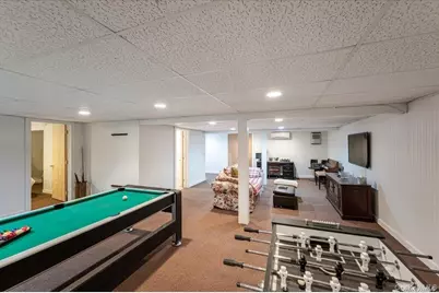 13 Van Scoys Path W, East Hampton, NY 11937 - Photo 15