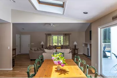13 Van Scoys Path W, East Hampton, NY 11937 - Photo 5