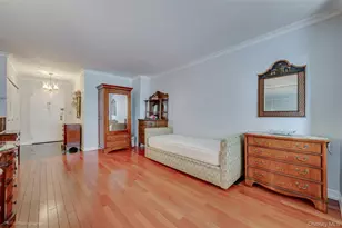 52-30 39th Dr, Woodside, NY 11377 - Photo 3