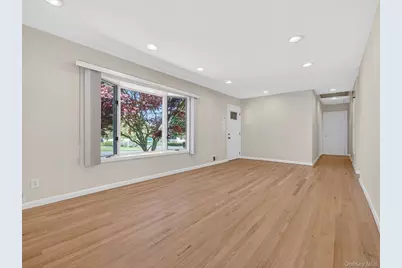 19 Buckingham Road, Nanuet, NY 10954 - Photo 5