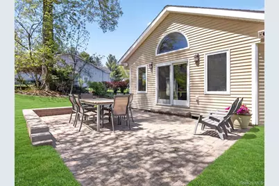 19 Buckingham Road, Nanuet, NY 10954 - Photo 33