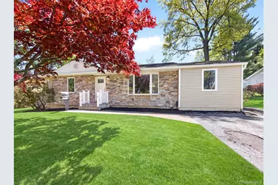 19 Buckingham Road, Nanuet, NY 10954 - Photo 3
