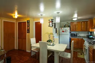 8 Brightside Ave, Central Islip, NY 11722 - Photo 17