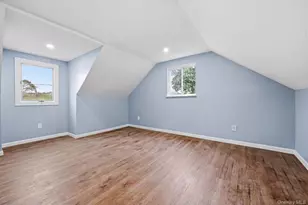 72 Seminole St, Selden, NY 11784 - Photo 19