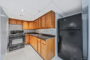 220-53 137th Rd, Springfield Gardens, NY 11413 - Photo 29