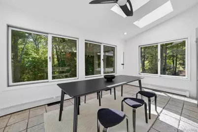 8 Amalfi Drive, Cortlandt Manor, NY 10567 - Photo 15