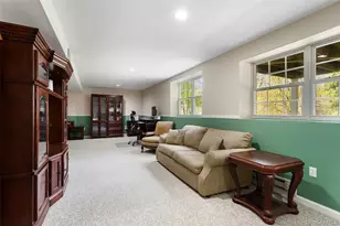 300 Rockwood Ct, Yorktown Heights, NY 10598 - Photo 27