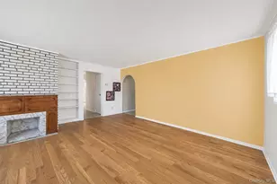 243 Coventry Rd S, West Hempstead, NY 11552 - Photo 5