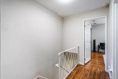 215-15 23rd Avenue #TH  10, Bayside, NY 11360 - Photo 17
