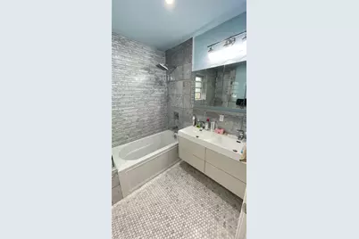 24814 Van Zandt Avenue, Little Neck, NY 11362 - Photo 25