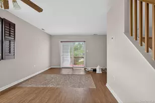 98 Lois Ln, Monroe, NY 10950 - Photo 3