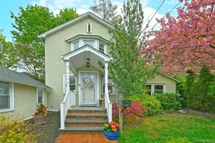 21 S Washington St, Port Washington, NY 11050 - Photo 3