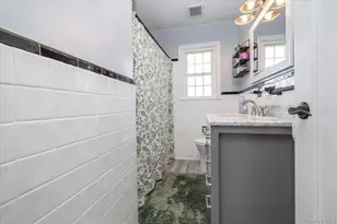 2915 Laurel Ave, Baldwin, NY 11510 - Photo 15