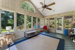 14 Earlwood Dr, Poughkeepsie, NY 12603 - Photo 17