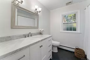 14 Earlwood Dr, Poughkeepsie, NY 12603 - Photo 23