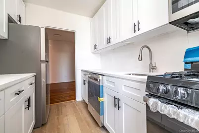 10-40 Neilson Street #2-C, Far Rockaway, NY 11691 - Photo 9
