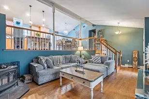 325 Oak Ridge Rd, Hopewell Junction, NY 12533 - Photo 5
