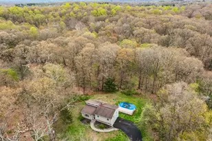 325 Oak Ridge Rd, Hopewell Junction, NY 12533 - Photo 37