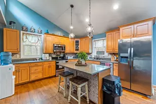 325 Oak Ridge Rd, Hopewell Junction, NY 12533 - Photo 9