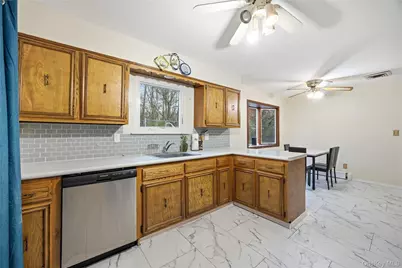 27 Millbury Lane, Setauket, NY 11720 - Photo 13