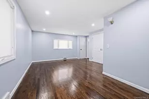 23 Woods Ln, Centereach, NY 11720 - Photo 9