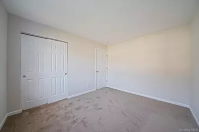 206 Dorado Court N, Middle Island, NY 11953 - Photo 31