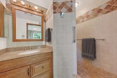2 Gary Place, Wappingers Falls, NY 12590 - Photo 17